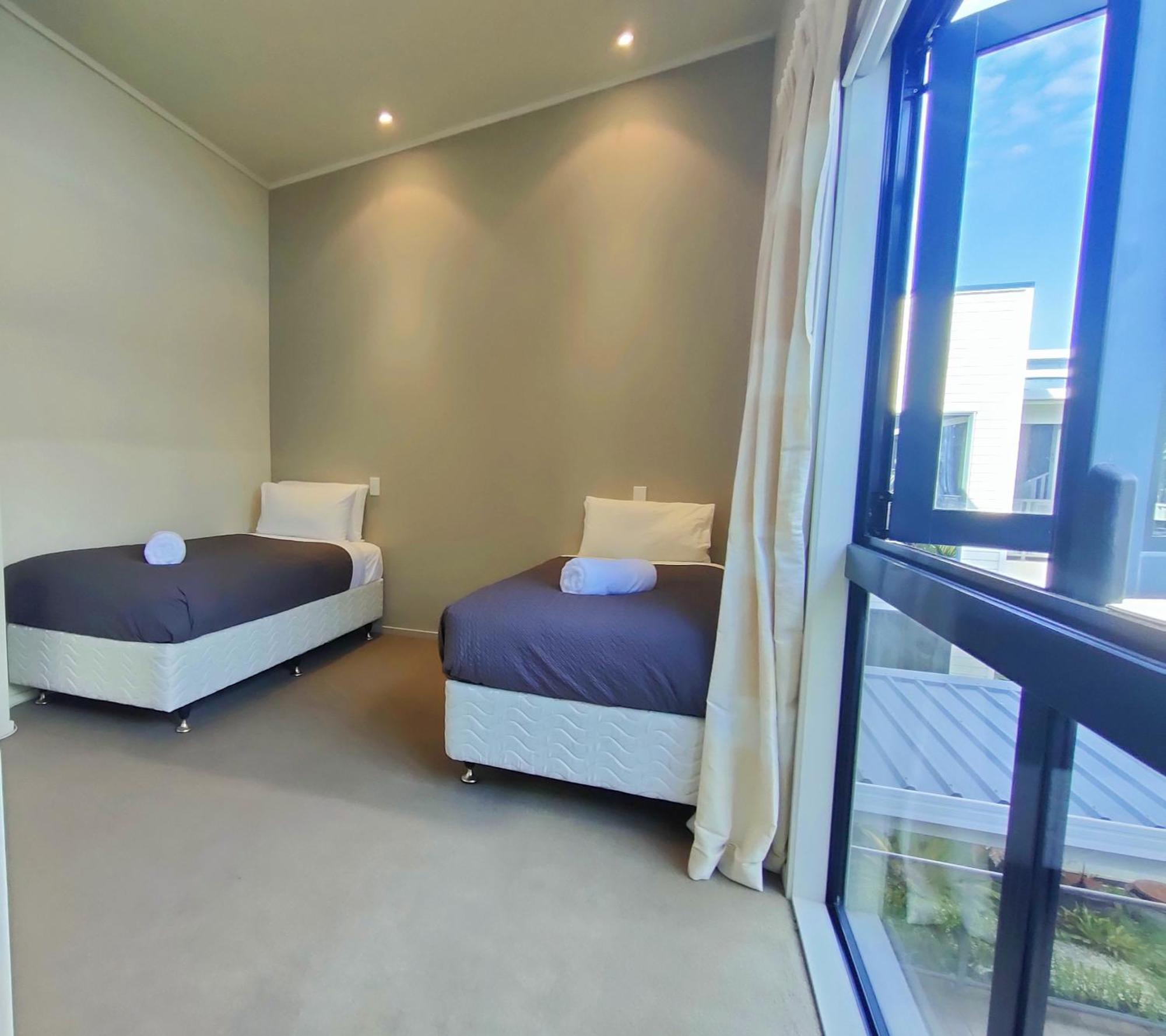 Mount Stunner With King Beds Apartment Маунт Маунгануи Екстериор снимка